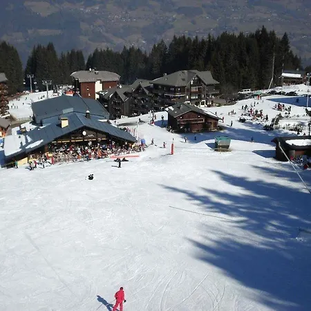 In Village, Mountain View