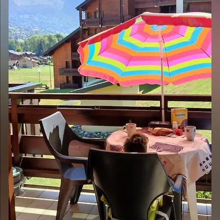In Village, Mountain View