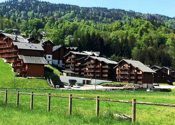 In Village, Mountain View Appartement